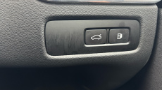 Volvo XC60 2.0 T8 [455] RC PHEV Ultimate Dark 5dr AWD Gtron Estate